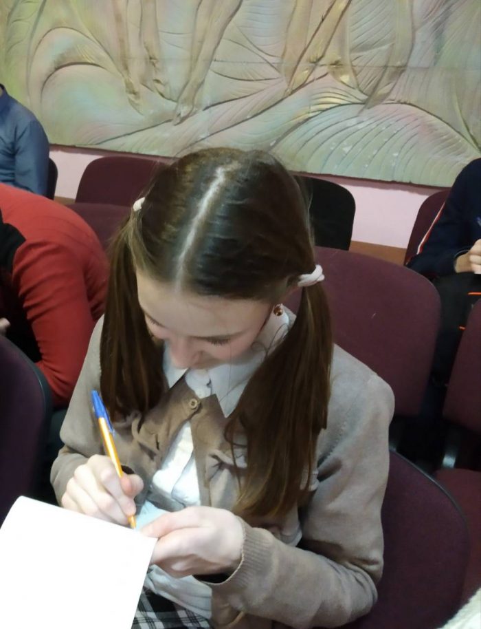 IMG-09a30627bf118539b9f5969c0bdbfe38-V